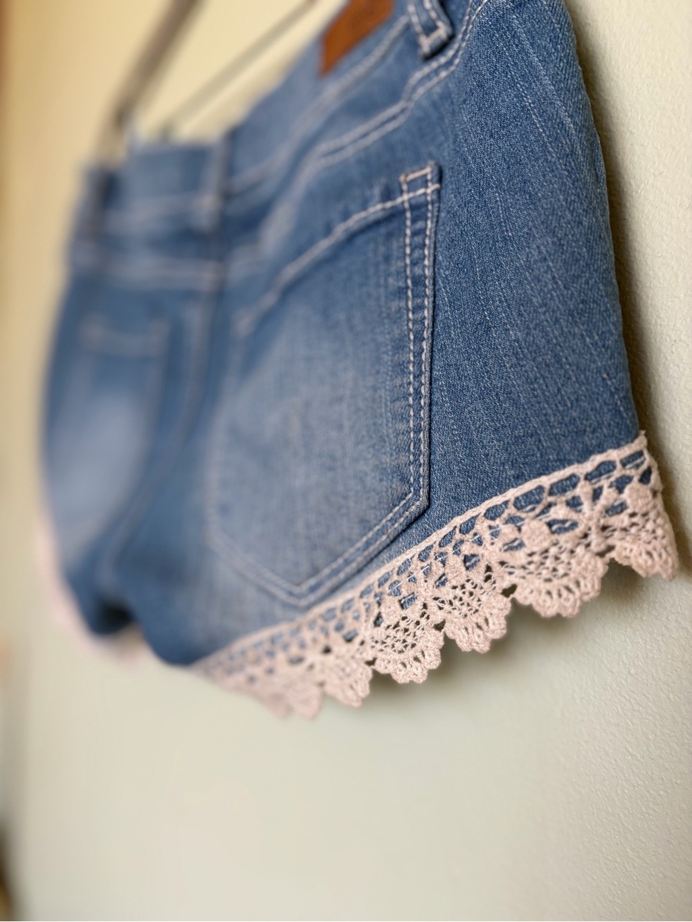 RSQ Denim Lace Boho Cali Crochet Hot Shorts Size 5 Country Cowgirl Beach Coastal